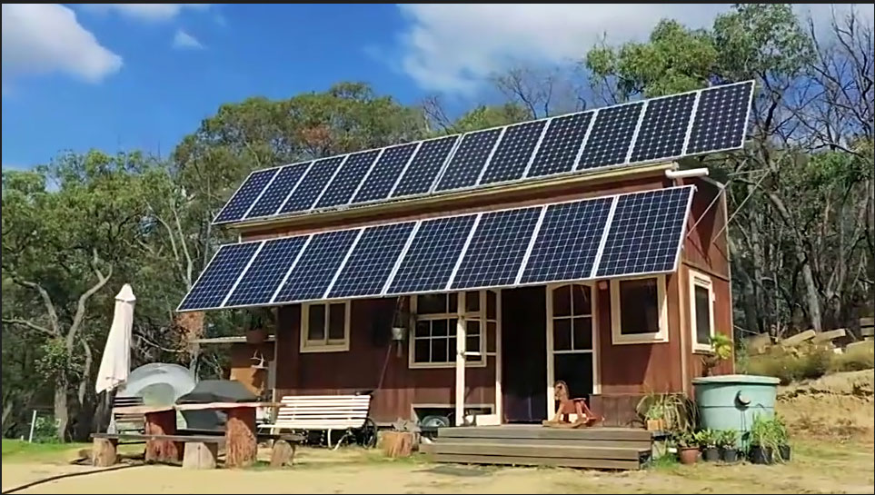 
     Système d'alimentation solaire domestique hors réseau
    